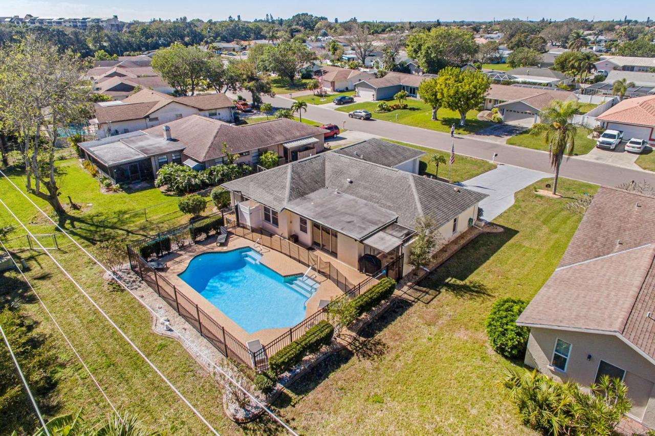 Village Green Oasis Bradenton Bagian luar foto