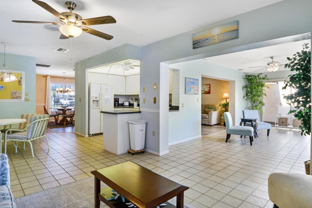 Village Green Oasis Bradenton Bagian luar foto