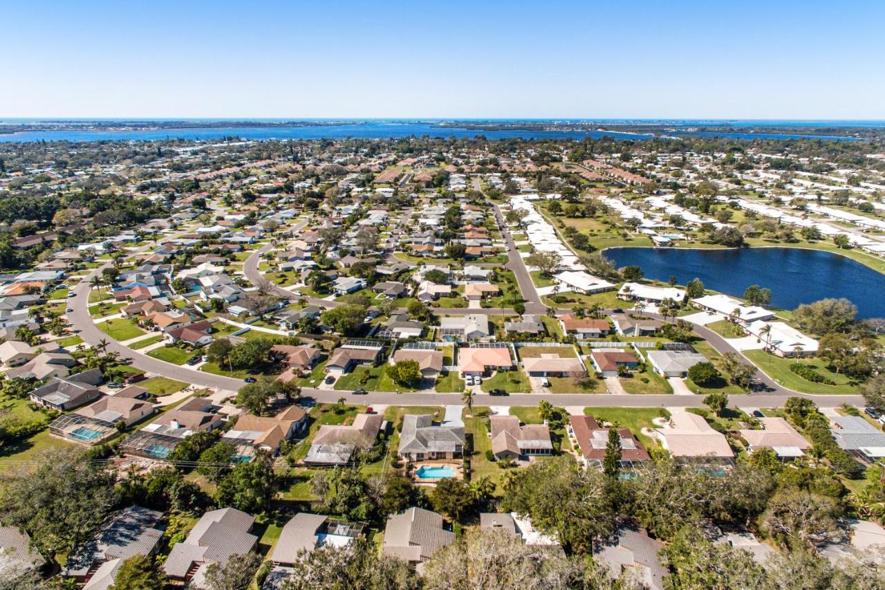 Village Green Oasis Bradenton Bagian luar foto