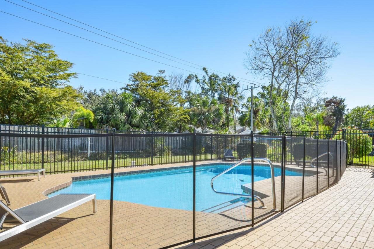 Village Green Oasis Bradenton Bagian luar foto