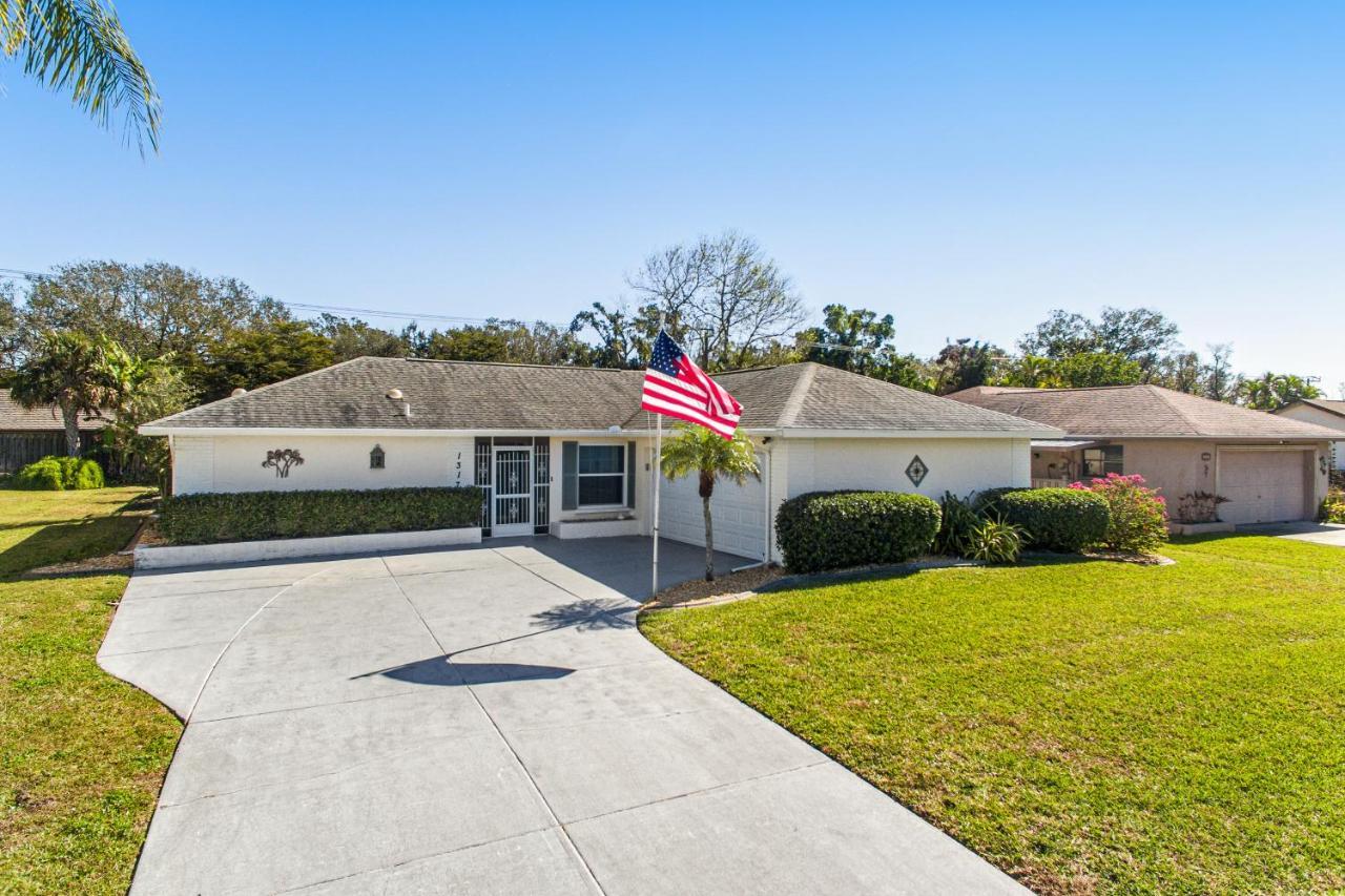 Village Green Oasis Bradenton Bagian luar foto