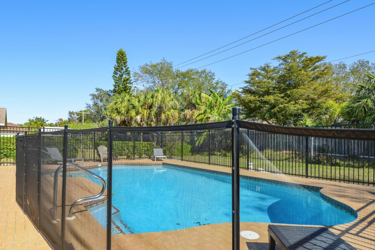 Village Green Oasis Bradenton Bagian luar foto